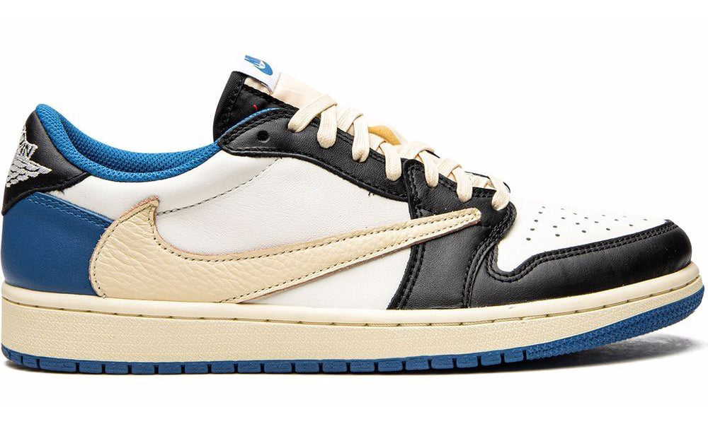 Travis Scott x Air Jordan 1 Low OG SP sneakers